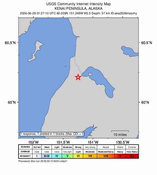 USGS DYFI community-reported intensity map for the M2.5 earthquake near 8 km ESE of Clam Gulch, Alaska