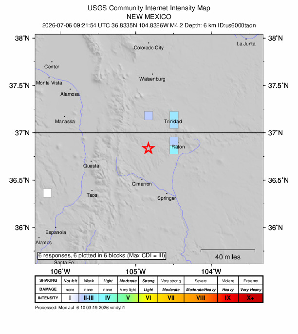 USGS DYFI community-reported intensity map for the M4.2 earthquake near 33 km SSW of Segundo, Colorado