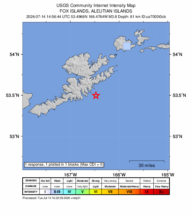 USGS DYFI community-reported intensity map for the M3.8 earthquake near 42 km S of Unalaska, Alaska