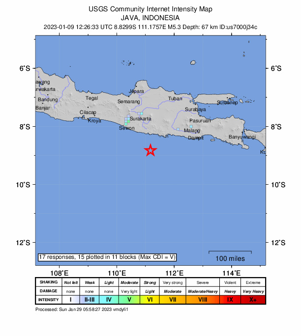 USGS DYFI community-reported intensity map for the M5.3 earthquake near 101 km SW of Trenggalek, Indonesia