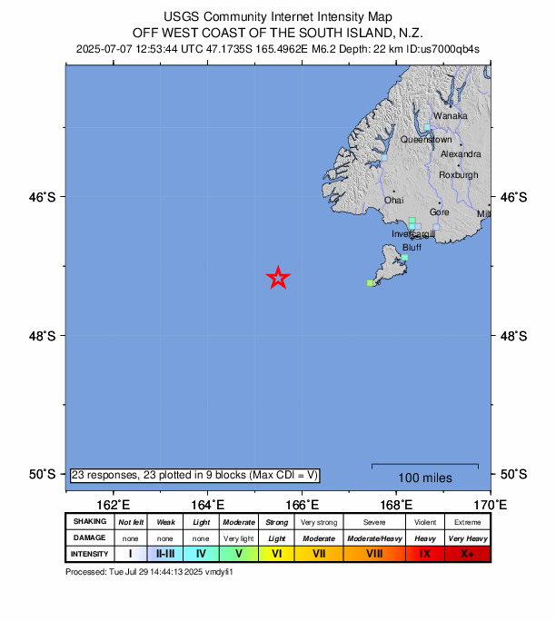 USGS DYFI community-reported intensity map for the M6.2 earthquake near 213 km WSW of Riverton, New Zealand