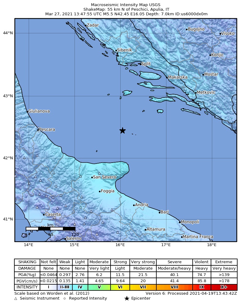 USGS ShakeMap intensity contours for the M5.5 earthquake near 55 km N of Peschici, Italy
