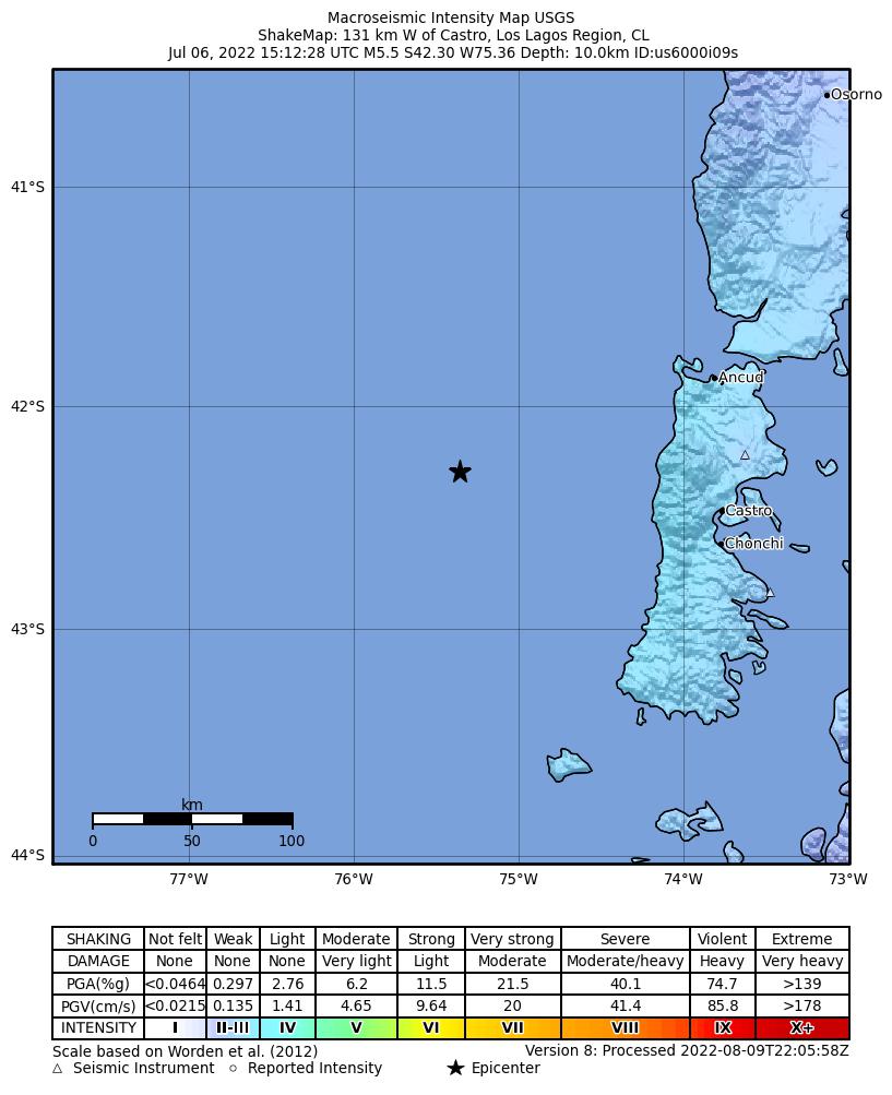 USGS ShakeMap intensity contours for the M5.5 earthquake near 131 km W of Castro, Chile