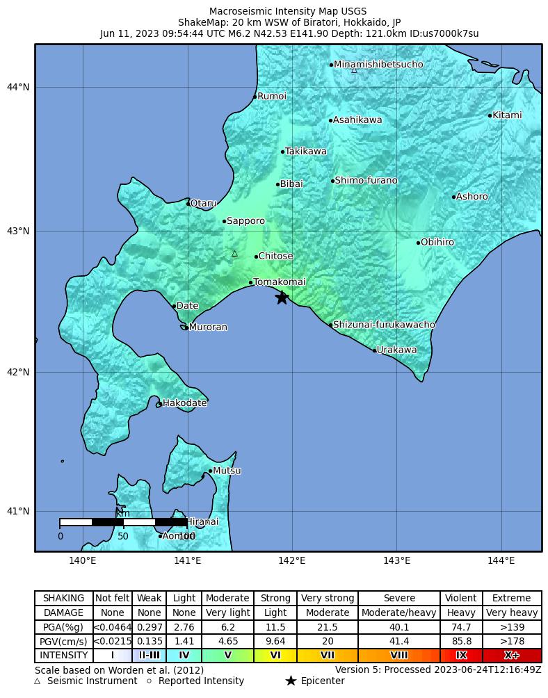 USGS ShakeMap intensity contours for the M6.2 earthquake near 20 km WSW of Biratori, Japan